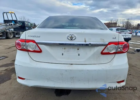 2011 Toyota Corolla Le z USA, uszkodzony, nr VIN JTDBU4EE8B9159016